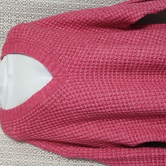 American Eagle Outfitters V-Neck Sweater in Pink - Picture 3 of 10